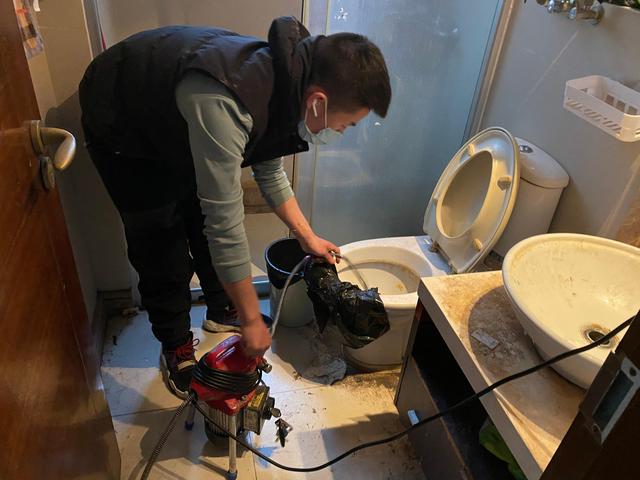 绥中马桶疏通-疏通下水道